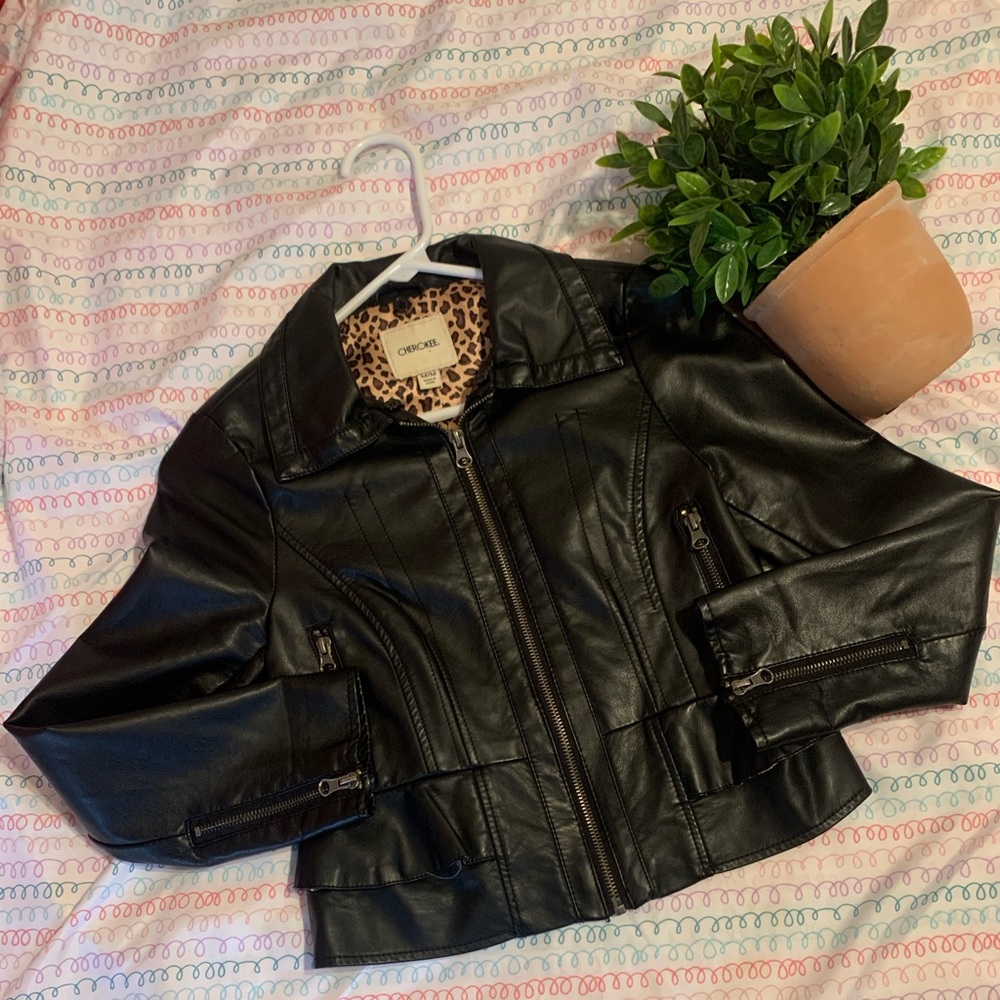 🍭 2 for $30 🍭 Black Leather Faux Girly Jacket